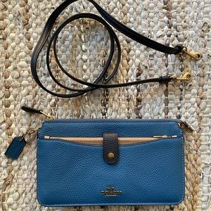New coach Noa clutch crossbody pouch wallet